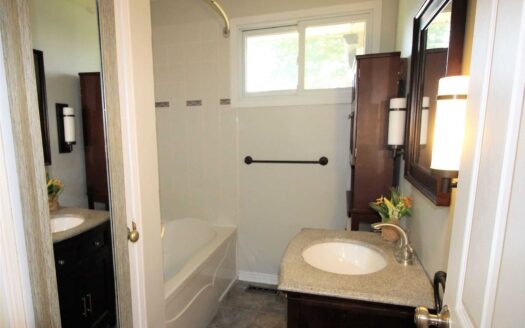 3125 Harwood Road Hamilton Township