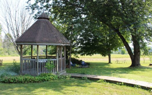 3125 Harwood Road Hamilton Township